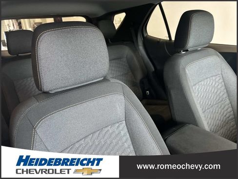 Used 2021 Chevrolet Equinox LT FWD image 34