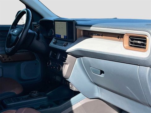 Used 2022 Ford Maverick Lariat w/ Lariat Luxury Package image 28