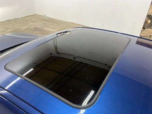 Used 2022 BMW 330i Sedan w/ Driving Assistance Package RWD image 91