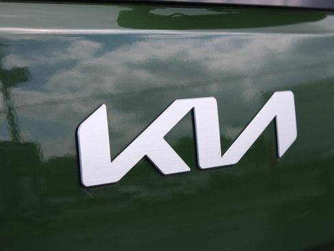Used 2023 Kia Soul EX FWD image 8