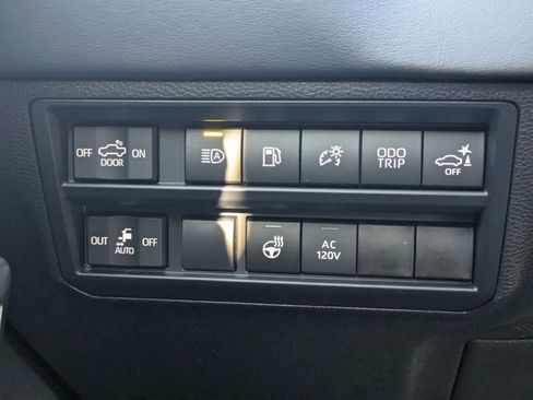 New 2026 Toyota Tundra Platinum image 24