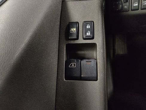 Used 2019 Nissan Frontier SV w/ Value Truck Package image 27