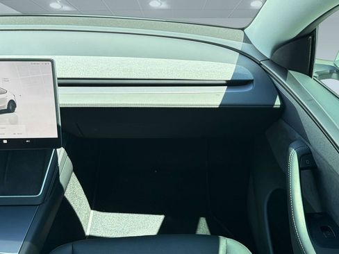 Used 2026 Tesla Model Y AWD image 27