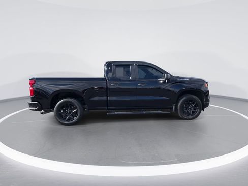 Used 2024 Chevrolet Silverado 1500 Custom image 9