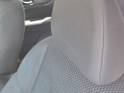 Used 2020 Nissan Rogue Sport S FWD image 11