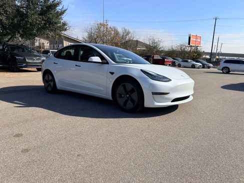 Used 2022 Tesla Model 3 Long Range image 7