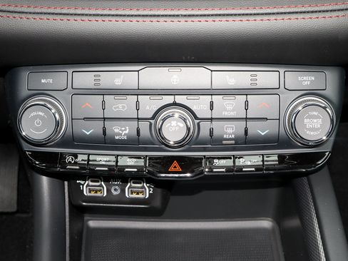 New 2026 Dodge Durango GT w/ Blacktop Package RWD image 20