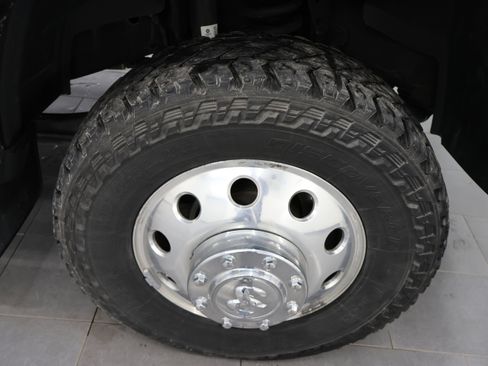 Used 2018 RAM 3500 Laramie image 3