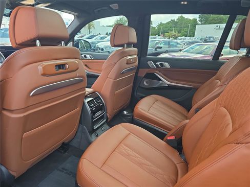 Certified 2024 BMW ALPINA XB7 AWD/4WD image 12