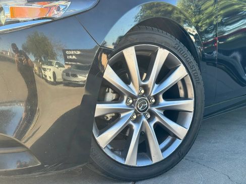 Used 2021 MAZDA MAZDA3 s FWD image 46