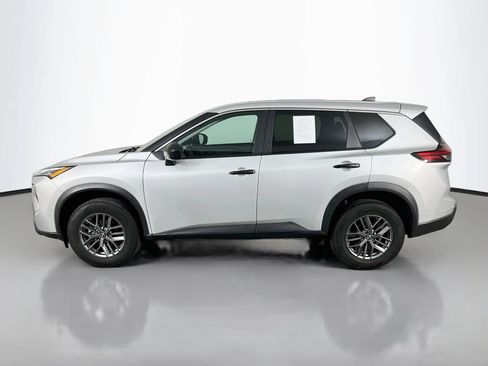 Used 2024 Nissan Rogue S AWD/4WD image 5