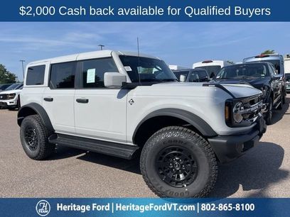 New 2026 Ford Bronco Outer Banks w/ Sasquatch Package