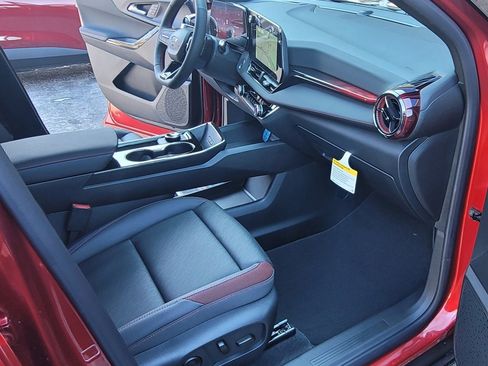 New 2026 Chevrolet Equinox RS w/ Convenience Package III image 21