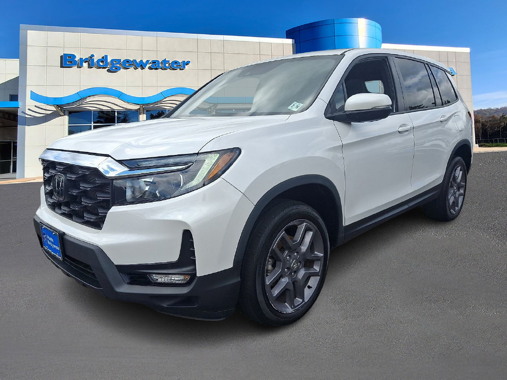 Used 2023 Honda Passport EX-L image 3