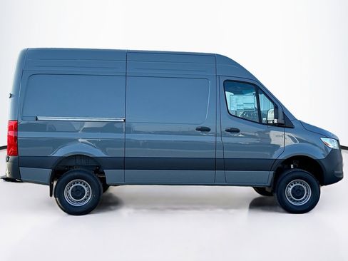 New 2026 Mercedes-Benz Sprinter 2500 image 4