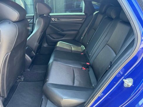 Used 2019 Honda Accord Sport image 7