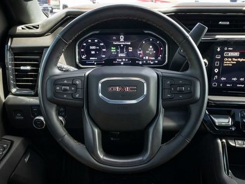 Used 2025 GMC Sierra 3500 AT4 w/ AT4 Premium Plus Package AWD/4WD image 17