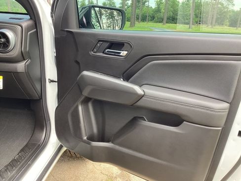 New 2026 Chevrolet Colorado LT w/ LT Convenience Package RWD image 22