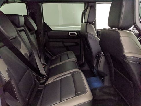 New 2025 Ford Bronco Outer Banks AWD/4WD image 19