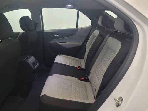 Used 2023 Chevrolet Equinox LS FWD image 18