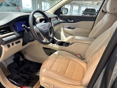 Used 2021 GMC Acadia Denali image 7