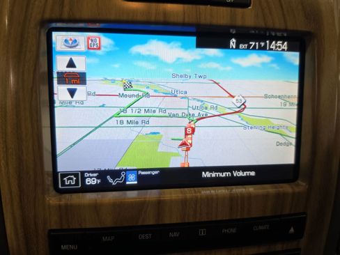 Used 2011 Ford F150 Lariat w/ Lariat Plus Pkg AWD/4WD image 28