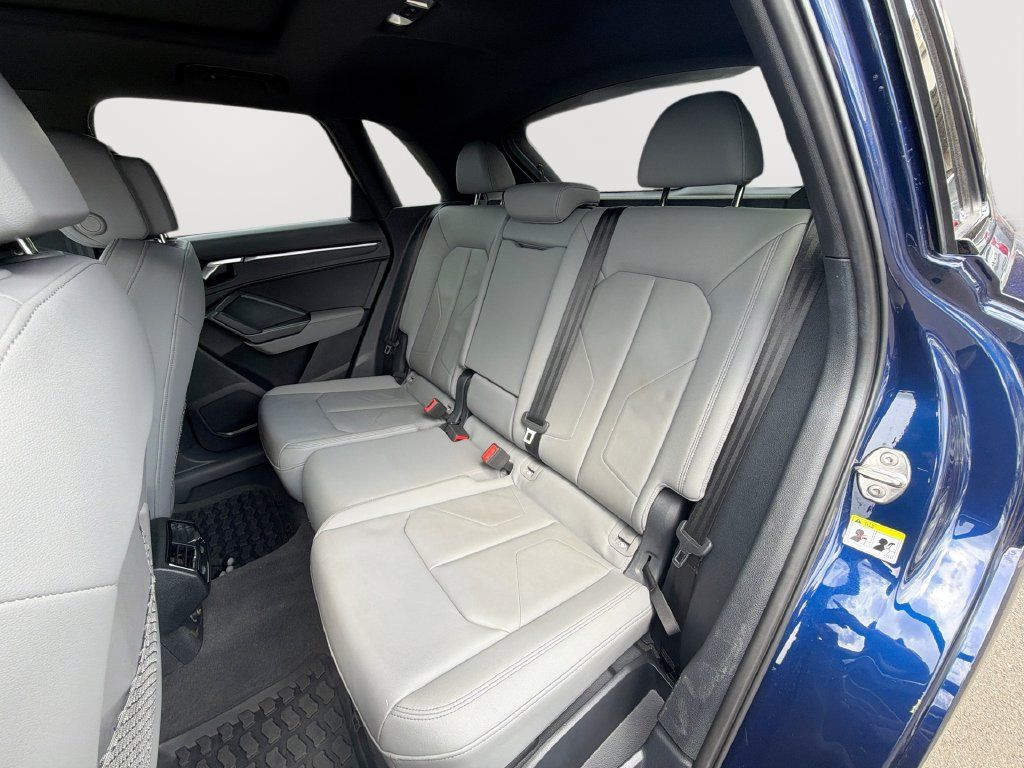 Used 2023 Audi Q3 2.0T Premium Plus AWD/4WD image 24