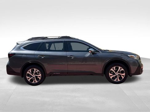 Used 2021 Subaru Outback Touring XT AWD/4WD image 7