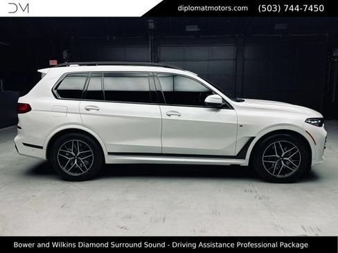 Used 2020 BMW X7 M50i AWD/4WD image 8