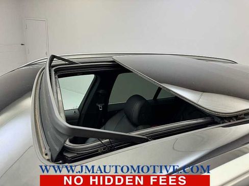 Used 2022 BMW X5 xDrive40i w/ Premium Package image 11