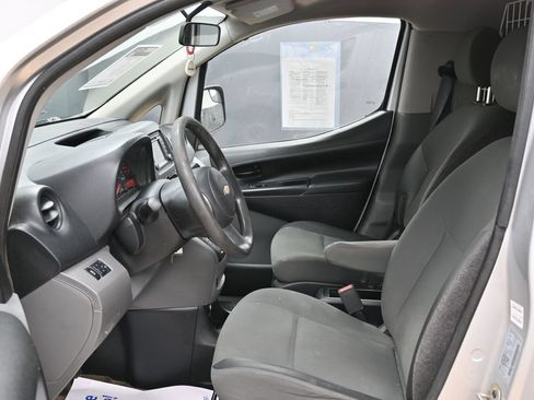 Used 2017 Chevrolet City Express LT w/ Technology Package FWD image 17