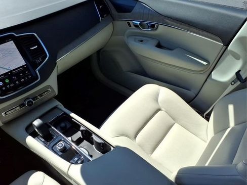 Used 2023 Volvo XC90 T8 Plus AWD/4WD image 23