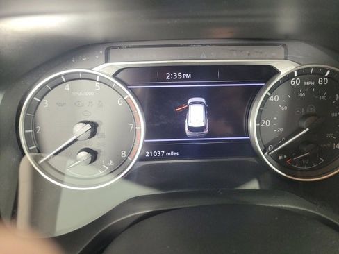 Used 2023 Nissan Rogue SV image 27