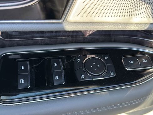 Used 2021 Lincoln Navigator L Reserve w/ Luxury Package AWD/4WD image 20