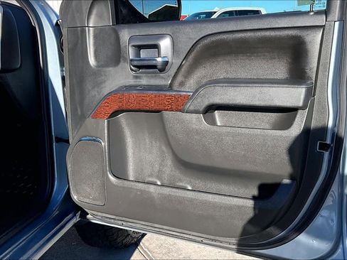 Used 2016 GMC Sierra 1500 SLT w/ SLT Preferred Package image 41