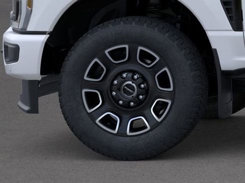 New 2026 Ford F250 Platinum image 19