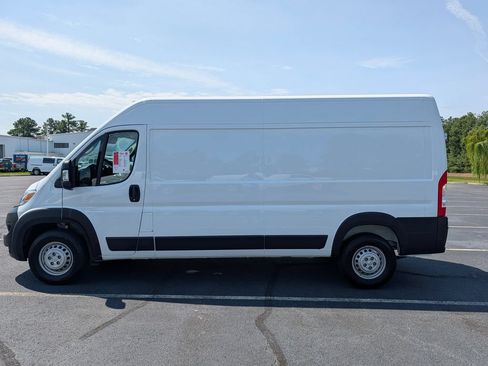 Used 2025 RAM ProMaster 3500 w/ Convenience Group FWD image 26