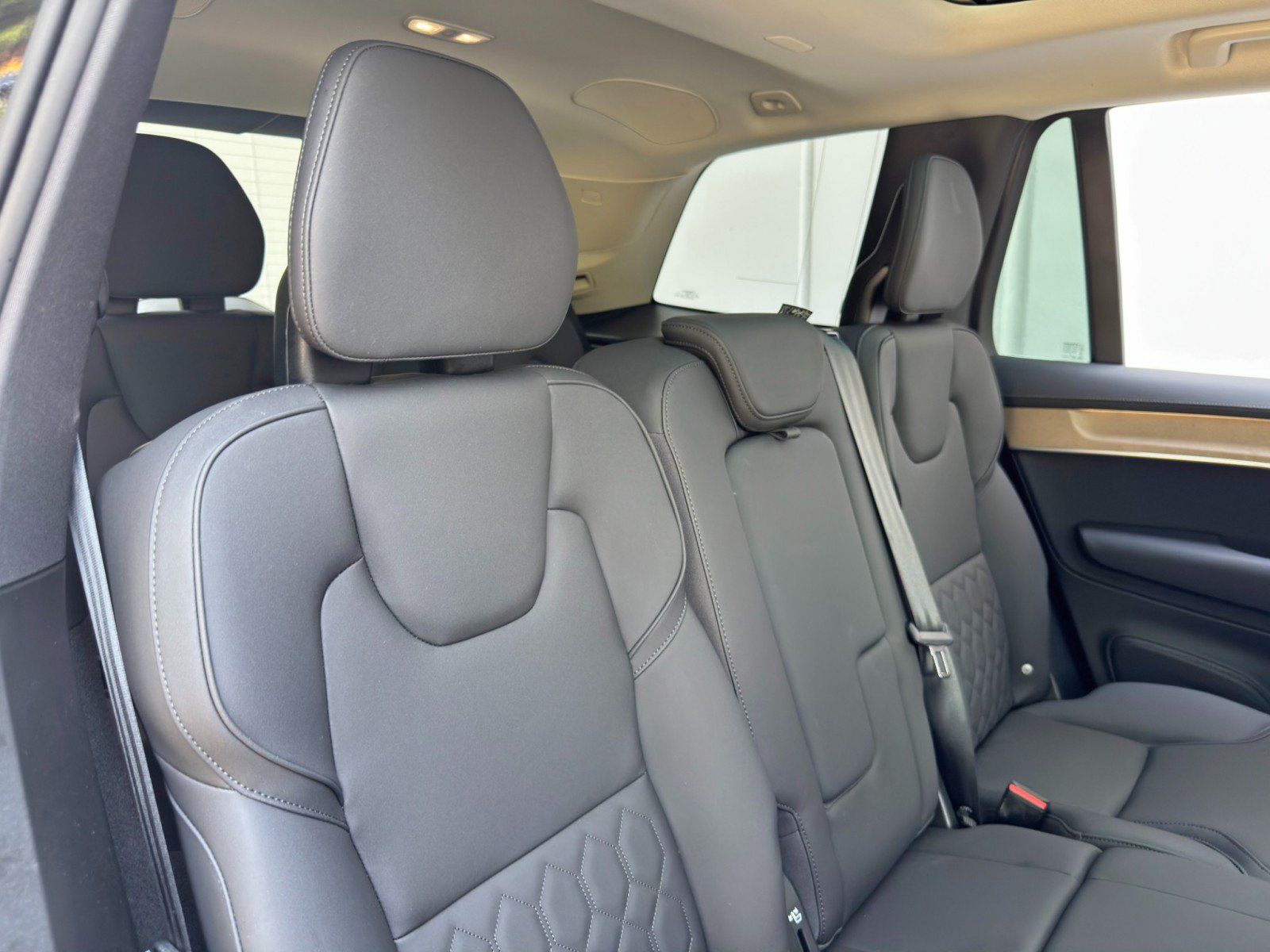 Used 2026 Volvo XC90 B6 Plus AWD/4WD image 41