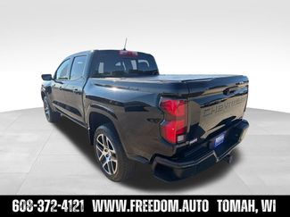 Used 2023 Chevrolet Colorado Z71 w/ Z71 Convenience Package 2 AWD/4WD video 3