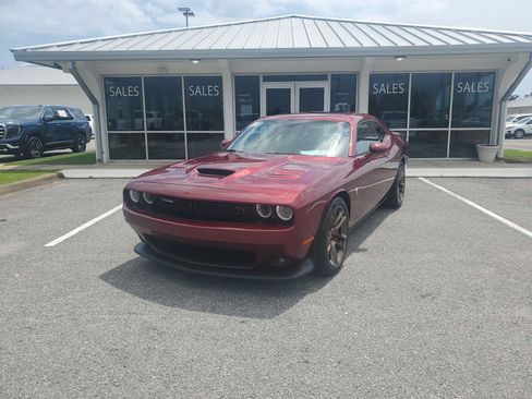 Used 2023 Dodge Challenger R/T Scat Pack w/ Plus Package RWD image 1