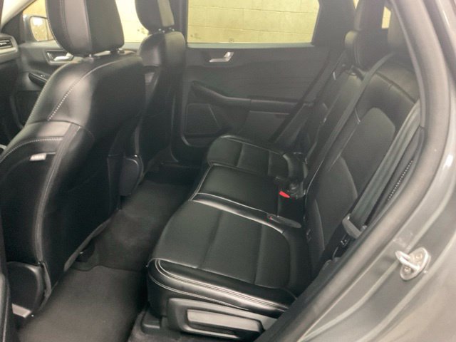 Used 2025 Ford Escape Platinum AWD/4WD image 13