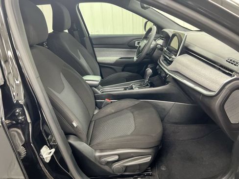 Used 2023 Jeep Compass Sport AWD/4WD image 21