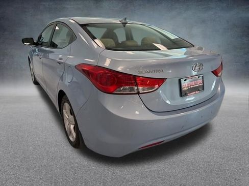 Used 2013 Hyundai Elantra GLS w/ Preferred Pkg image 10