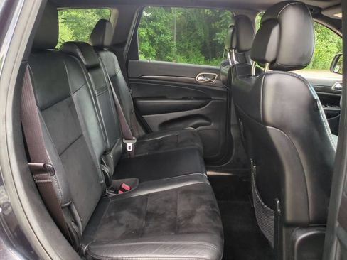 Used 2015 Jeep Grand Cherokee Altitude AWD/4WD image 27
