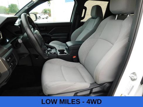Used 2024 Toyota Tacoma SR5 AWD/4WD image 4