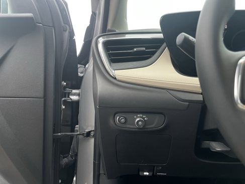 Used 2024 Buick Encore GX Sport Touring w/ Advanced Technology Package image 18