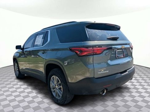 Used 2023 Chevrolet Traverse LT FWD image 6