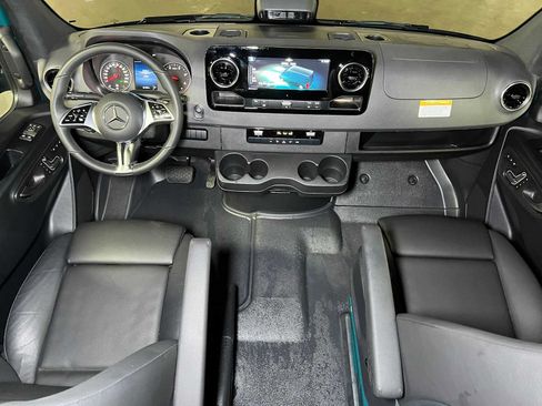Used 2026 Mercedes-Benz Sprinter 2500 image 43
