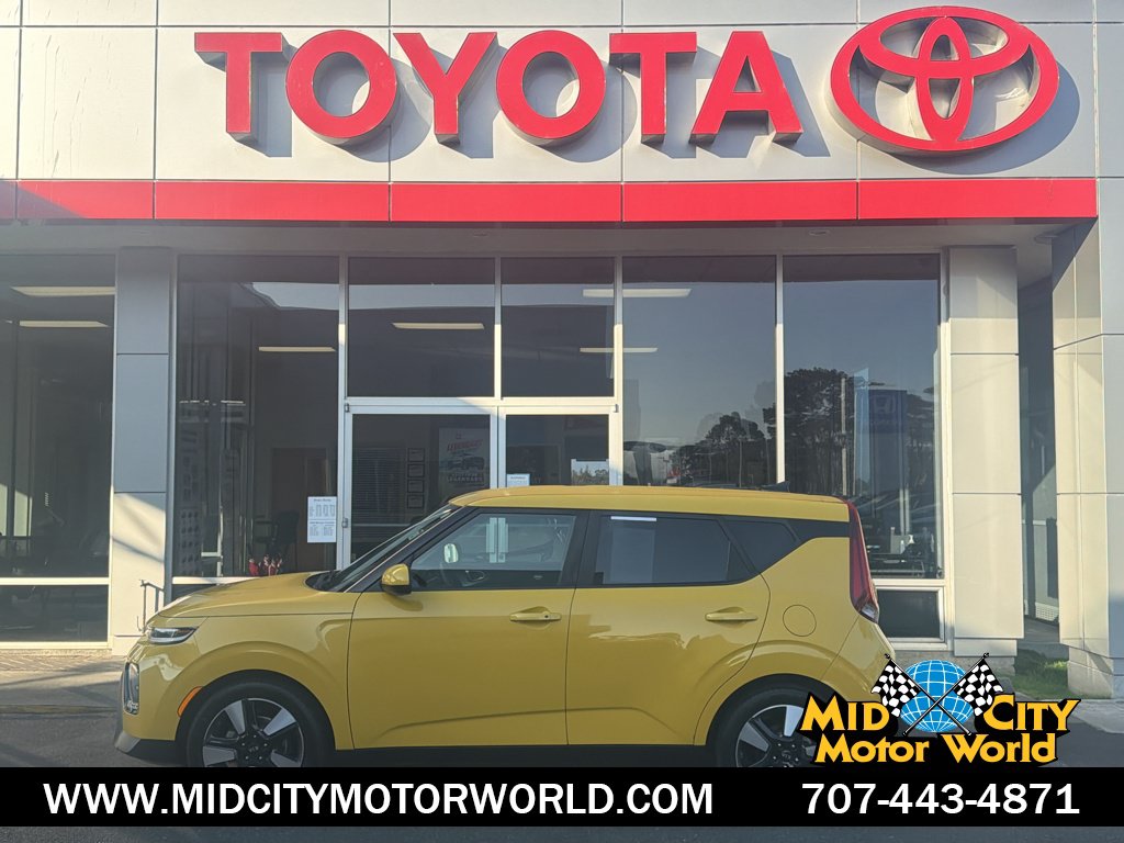 Used 2020 Kia Soul EX w/ Option Group 015 FWD image 1