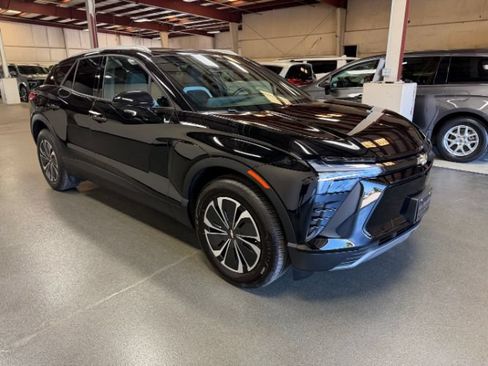 Used 2024 Chevrolet Blazer EV LT AWD/4WD image 6